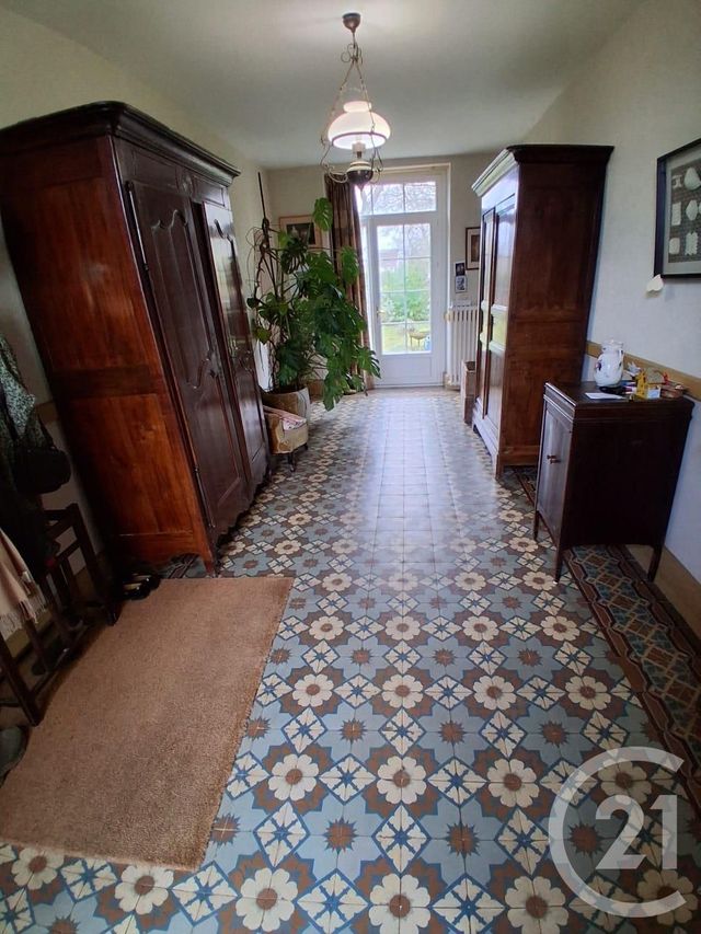 Maison &agrave; vendre - 10 pi&egrave;ces - 316 m2 - St Pierre Le Moutier - 58 - BOURGOGNE
