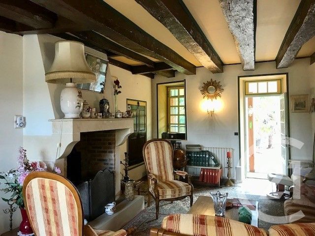 Maison &agrave; vendre - 6 pi&egrave;ces - 229,59 m2 - Le Chautay - 18 - CENTRE