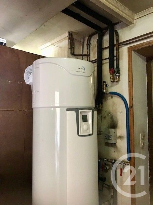 Maison &agrave; vendre - 6 pi&egrave;ces - 229,59 m2 - Le Chautay - 18 - CENTRE