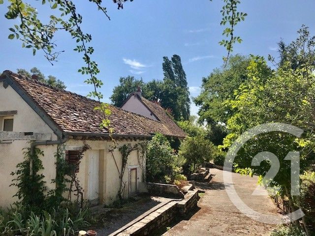 Maison &agrave; vendre - 6 pi&egrave;ces - 229,59 m2 - Le Chautay - 18 - CENTRE
