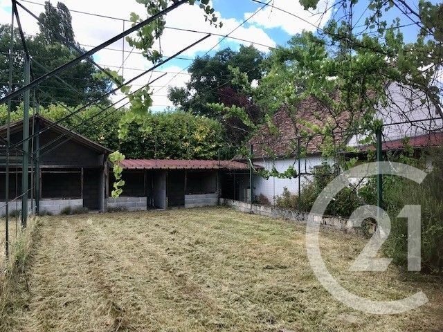 Maison &agrave; vendre - 6 pi&egrave;ces - 229,59 m2 - Le Chautay - 18 - CENTRE