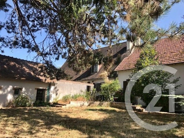 Maison &agrave; vendre - 6 pi&egrave;ces - 229,59 m2 - Le Chautay - 18 - CENTRE