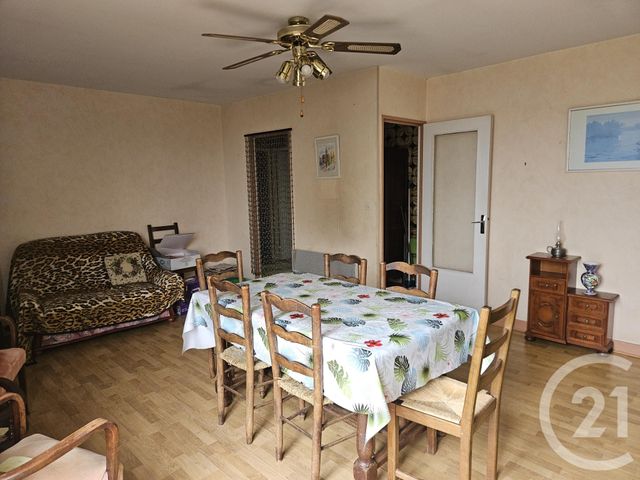 Maison &agrave; vendre - 5 pi&egrave;ces - 105 m2 - St Pierre Le Moutier - 58 - BOURGOGNE