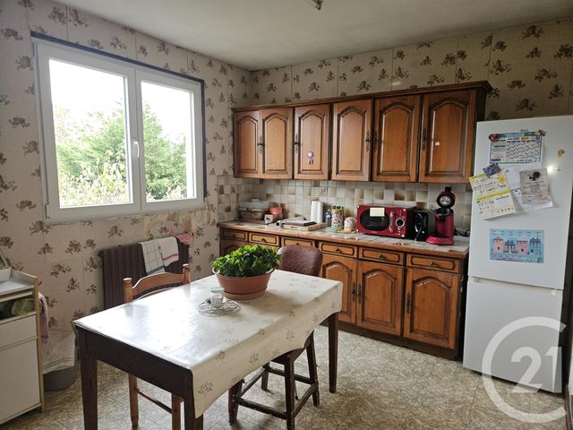 Maison &agrave; vendre - 5 pi&egrave;ces - 105 m2 - St Pierre Le Moutier - 58 - BOURGOGNE