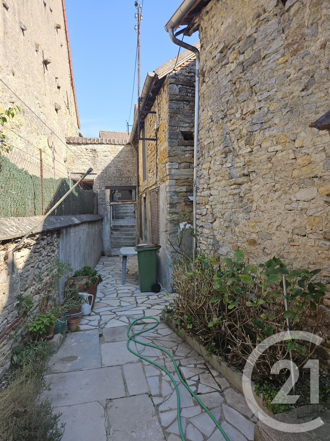 Photo 24 proposée par Century 21