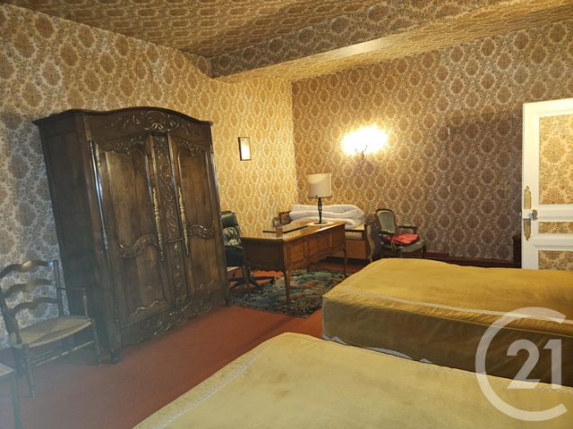 Maison &agrave; vendre - 5 pi&egrave;ces - 187 m2 - St Pierre Le Moutier - 58 - BOURGOGNE