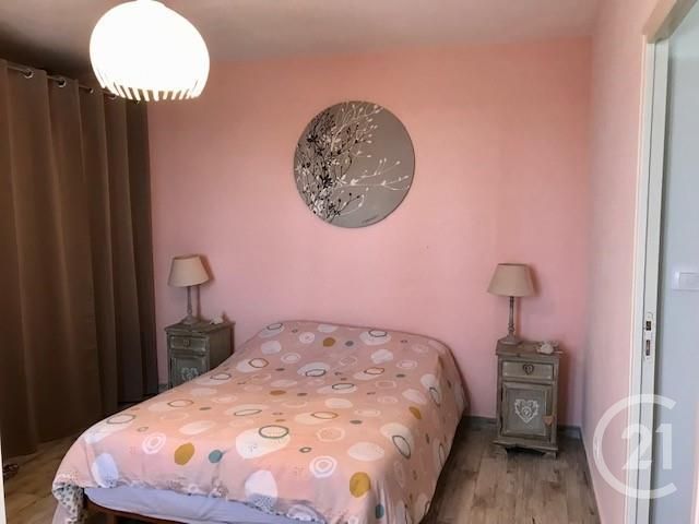 Maison à vendre - 2 pièces - 58 m2 - Chaumont - 18 - CENTRE