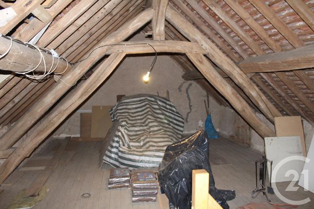 Maison à vendre - 2 pièces - 58 m2 - Chaumont - 18 - CENTRE