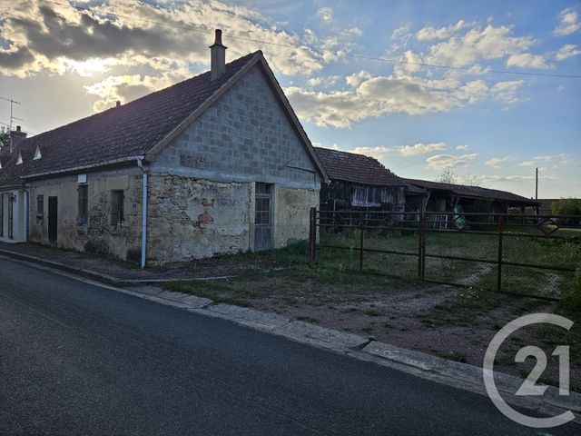 Maison à vendre - 2 pièces - 55 m2 - Neuvy Le Barrois - 18 - CENTRE