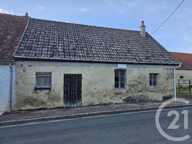 Maison à vendre - 2 pièces - 55 m2 - Neuvy Le Barrois - 18 - CENTRE