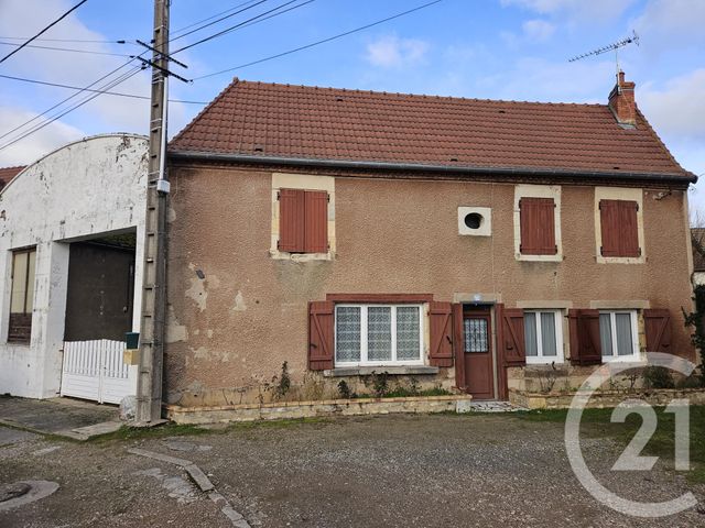 Maison &agrave; vendre - 3 pi&egrave;ces - 122 m2 - St Pierre Le Moutier - 58 - BOURGOGNE