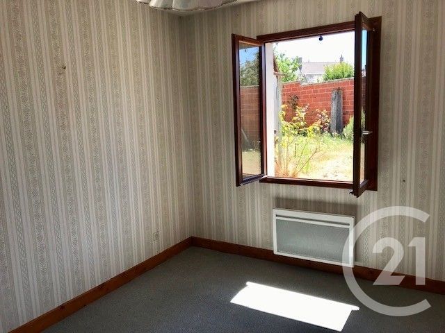 Maison &agrave; vendre - 5 pi&egrave;ces - 84,11 m2 - Sancoins - 18 - CENTRE