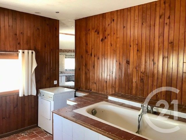 Maison à vendre - 3 pièces - 146,55 m2 - Ignol - 18 - CENTRE