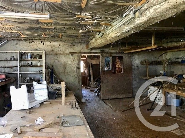 Maison à vendre - 3 pièces - 146,55 m2 - Ignol - 18 - CENTRE