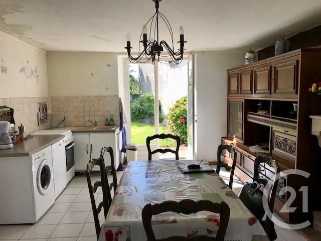 Maison &agrave; vendre - 4 pi&egrave;ces - 127,31 m2 - Bannegon - 18 - CENTRE