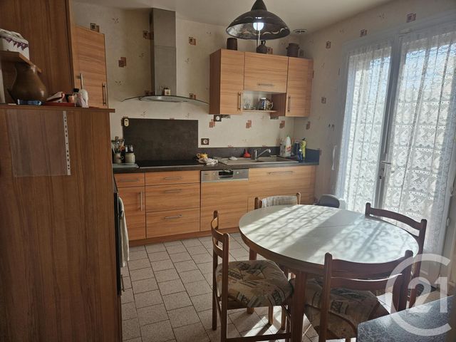 Maison &agrave; vendre - 7 pi&egrave;ces - 130 m2 - Mornay Sur Allier - 18 - CENTRE