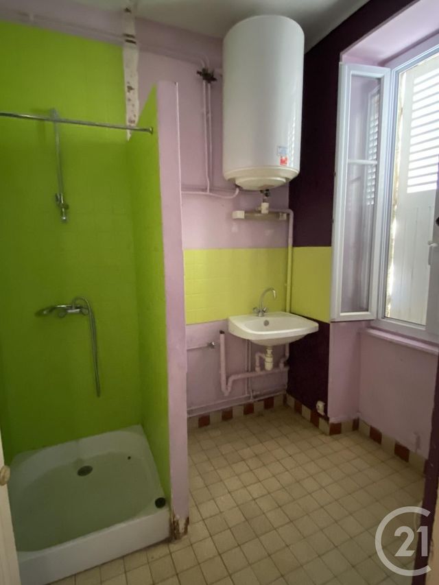 Maison &agrave; vendre - 8 pi&egrave;ces - 173,71 m2 - Le Veurdre - 03 - AUVERGNE