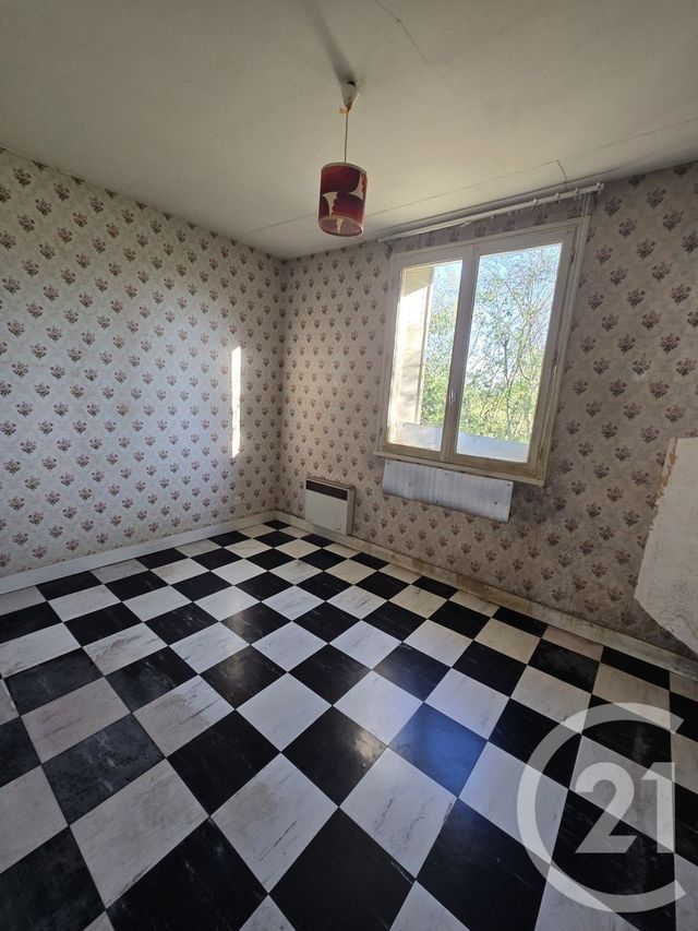 Maison &agrave; vendre - 6 pi&egrave;ces - 85 m2 - Sancoins - 18 - CENTRE