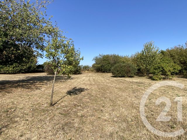 Maison à vendre - 4 pièces - 105 m2 - Bessais Le Fromental - 18 - CENTRE