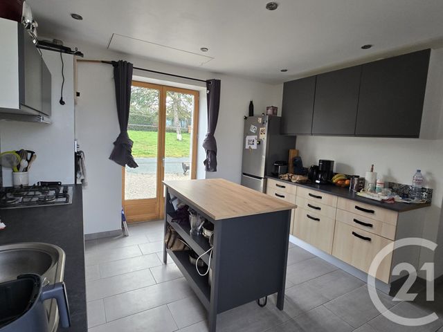 Maison &agrave; vendre - 4 pi&egrave;ces - 78,03 m2 - Grossouvre - 18 - CENTRE