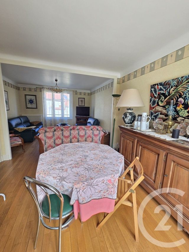 Maison &agrave; vendre - 6 pi&egrave;ces - 116,67 m2 - Sancoins - 18 - CENTRE