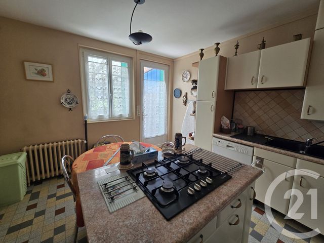 Maison &agrave; vendre - 6 pi&egrave;ces - 116,67 m2 - Sancoins - 18 - CENTRE