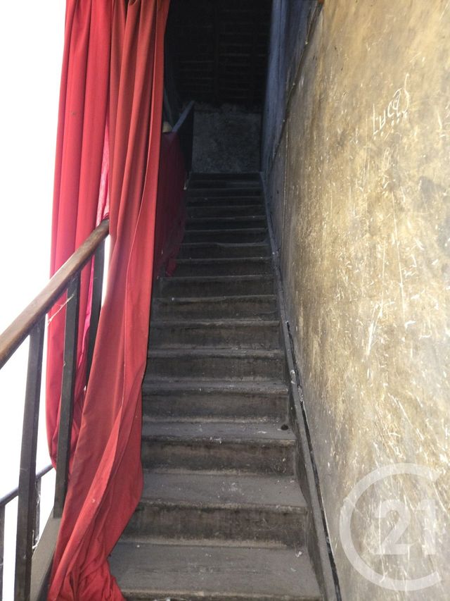 Appartement F3 &agrave; vendre - 4 pi&egrave;ces - 56,88 m2 - Sancoins - 18 - CENTRE