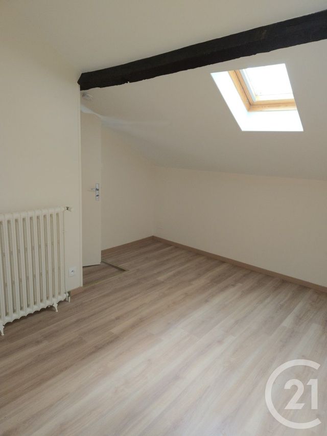 Appartement F3 &agrave; vendre - 4 pi&egrave;ces - 56,88 m2 - Sancoins - 18 - CENTRE