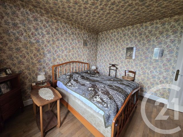 Maison &agrave; vendre - 7 pi&egrave;ces - 123,10 m2 - Mornay Sur Allier - 18 - CENTRE