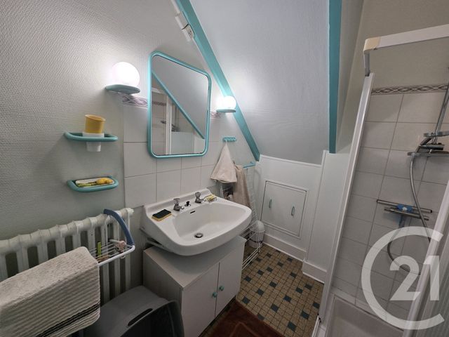 Maison &agrave; vendre - 8 pi&egrave;ces - 166 m2 - Sancoins - 18 - CENTRE