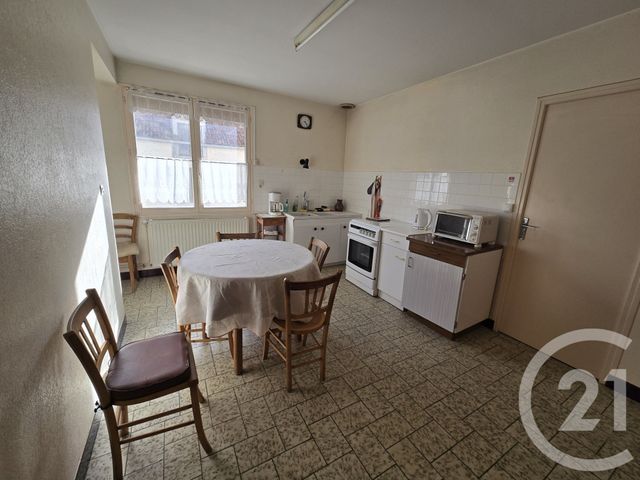 Maison &agrave; vendre - 6 pi&egrave;ces - 120,97 m2 - Sancoins - 18 - CENTRE