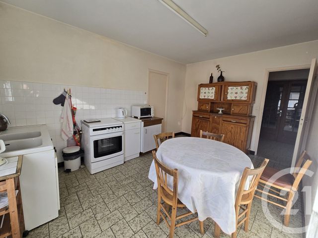 Maison &agrave; vendre - 6 pi&egrave;ces - 120,97 m2 - Sancoins - 18 - CENTRE