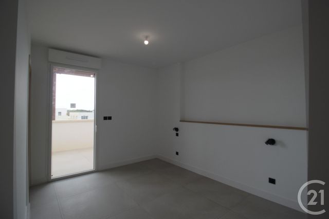 Appartement T4 &agrave; vendre - 4 pi&egrave;ces - 120,15 m2 - Castries - 34 - LANGUEDOC-ROUSSILLON