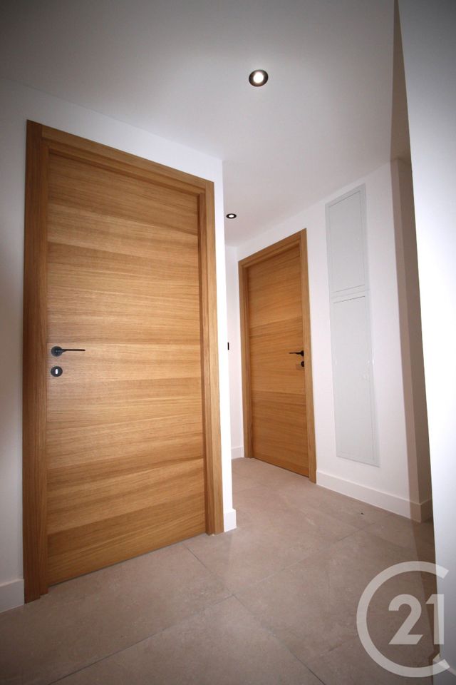 Appartement T4 &agrave; vendre - 4 pi&egrave;ces - 120,15 m2 - Castries - 34 - LANGUEDOC-ROUSSILLON