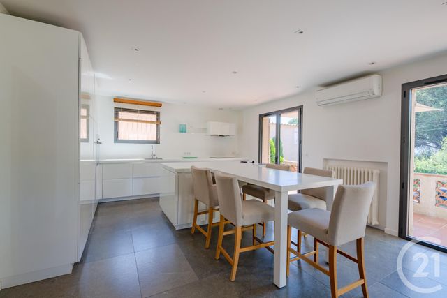 Maison &agrave; vendre - 6 pi&egrave;ces - 149,23 m2 - Ste Maxime - 83 - PROVENCE-ALPES-COTE-D-AZUR