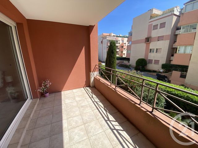 Appartement F2 &agrave; vendre - 2 pi&egrave;ces - 41,14 m2 - Ste Maxime - 83 - PROVENCE-ALPES-COTE-D-AZUR