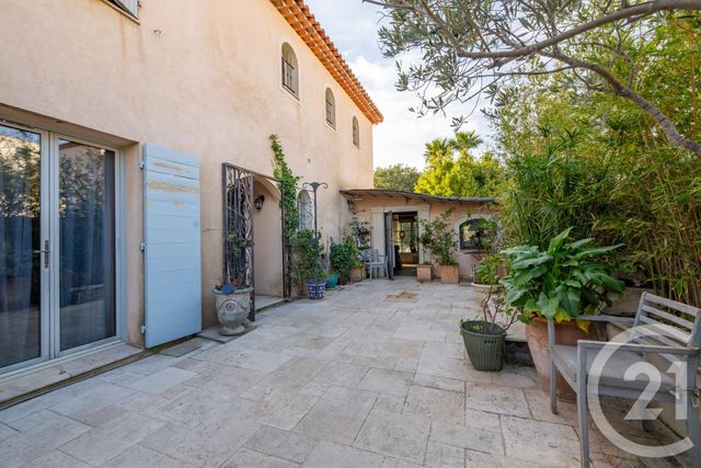 Maison &agrave; vendre - 7 pi&egrave;ces - 331 m2 - Ste Maxime - 83 - PROVENCE-ALPES-COTE-D-AZUR