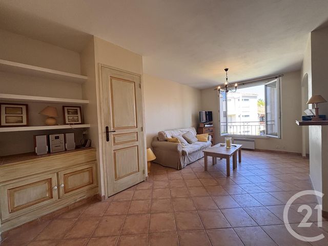 Appartement F2 &agrave; vendre - 2 pi&egrave;ces - 31,57 m2 - St Tropez - 83 - PROVENCE-ALPES-COTE-D-AZUR