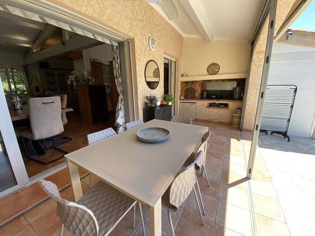 Maison &agrave; vendre - 4 pi&egrave;ces - 91,57 m2 - Ste Maxime - 83 - PROVENCE-ALPES-COTE-D-AZUR