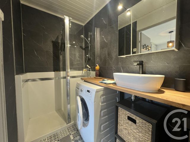 Appartement F2 &agrave; vendre - 2 pi&egrave;ces - 31 m2 - Ste Maxime - 83 - PROVENCE-ALPES-COTE-D-AZUR