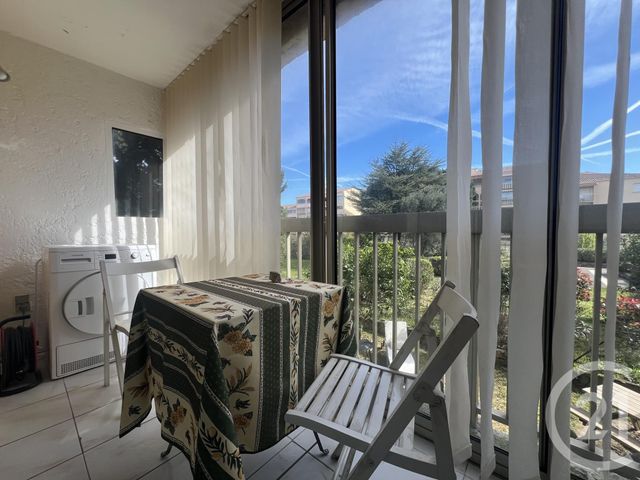 Appartement F2 &agrave; vendre - 2 pi&egrave;ces - 31 m2 - Ste Maxime - 83 - PROVENCE-ALPES-COTE-D-AZUR