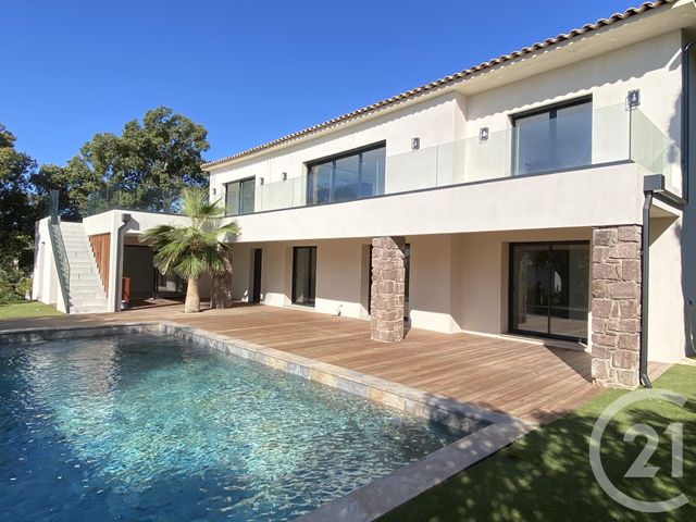 Maison &agrave; vendre - 7 pi&egrave;ces - 238 m2 - Les Issambres - 83 - PROVENCE-ALPES-COTE-D-AZUR