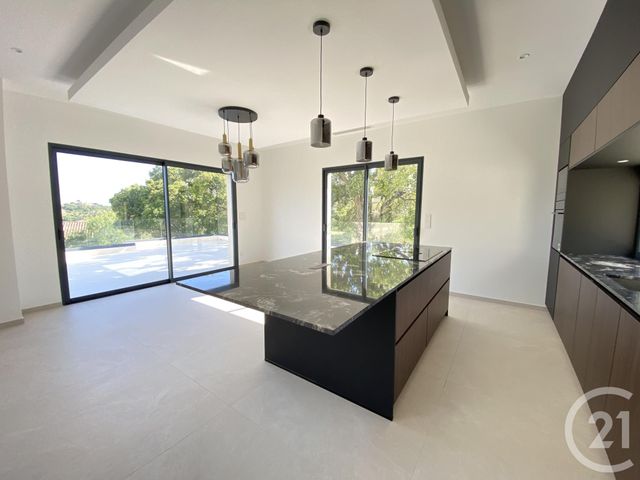 Maison &agrave; vendre - 7 pi&egrave;ces - 238 m2 - Les Issambres - 83 - PROVENCE-ALPES-COTE-D-AZUR