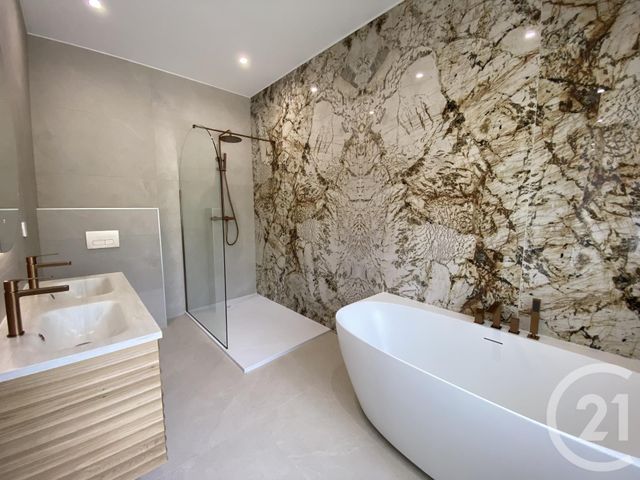 Maison &agrave; vendre - 7 pi&egrave;ces - 238 m2 - Les Issambres - 83 - PROVENCE-ALPES-COTE-D-AZUR