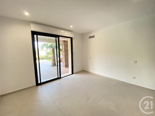 Maison &agrave; vendre - 7 pi&egrave;ces - 238 m2 - Les Issambres - 83 - PROVENCE-ALPES-COTE-D-AZUR
