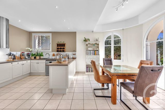 Maison &agrave; vendre - 5 pi&egrave;ces - 143 m2 - Les Issambres - 83 - PROVENCE-ALPES-COTE-D-AZUR