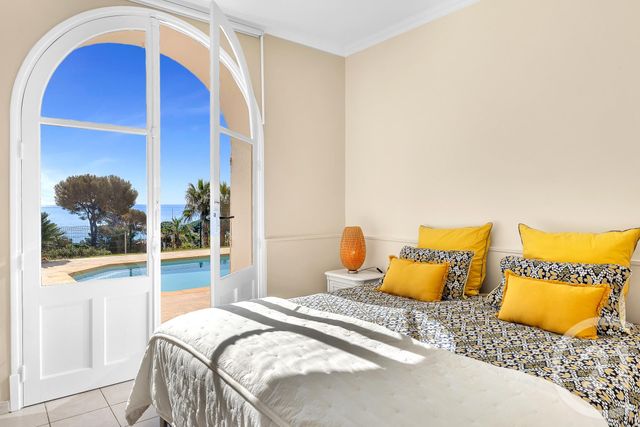 Maison &agrave; vendre - 5 pi&egrave;ces - 143 m2 - Les Issambres - 83 - PROVENCE-ALPES-COTE-D-AZUR