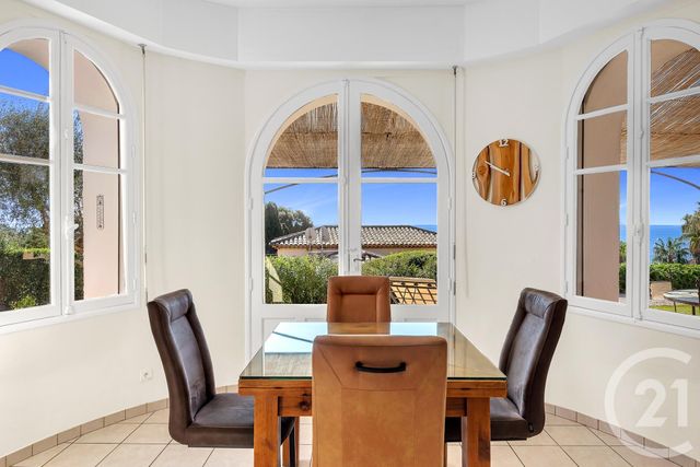 Maison &agrave; vendre - 5 pi&egrave;ces - 143 m2 - Les Issambres - 83 - PROVENCE-ALPES-COTE-D-AZUR