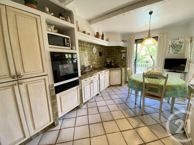 Maison &agrave; vendre - 7 pi&egrave;ces - 171,83 m2 - Ste Maxime - 83 - PROVENCE-ALPES-COTE-D-AZUR