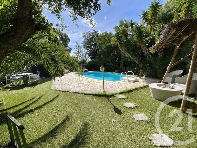 Maison &agrave; vendre - 7 pi&egrave;ces - 171,83 m2 - Ste Maxime - 83 - PROVENCE-ALPES-COTE-D-AZUR